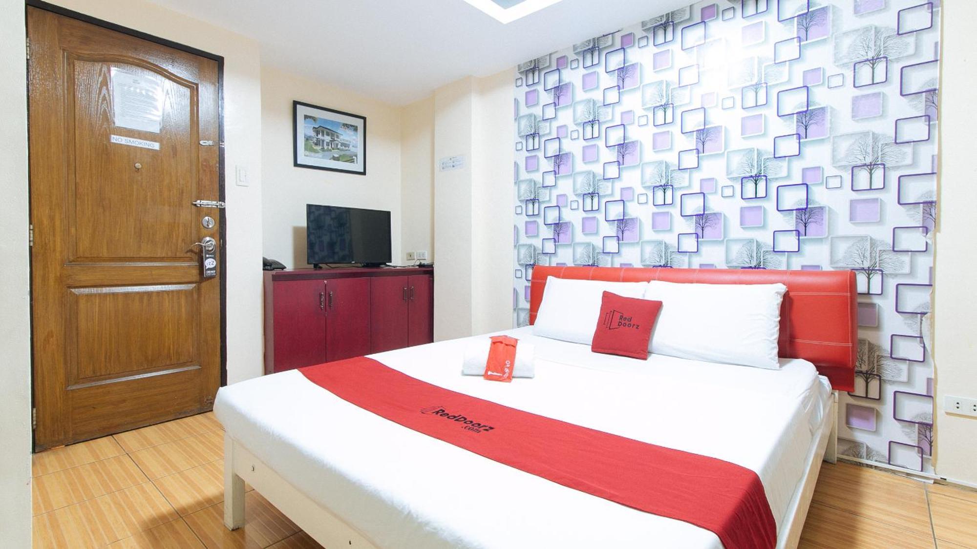 Reddoorz At Dbuilders Rooms Ph2 טאגיג מראה חיצוני תמונה