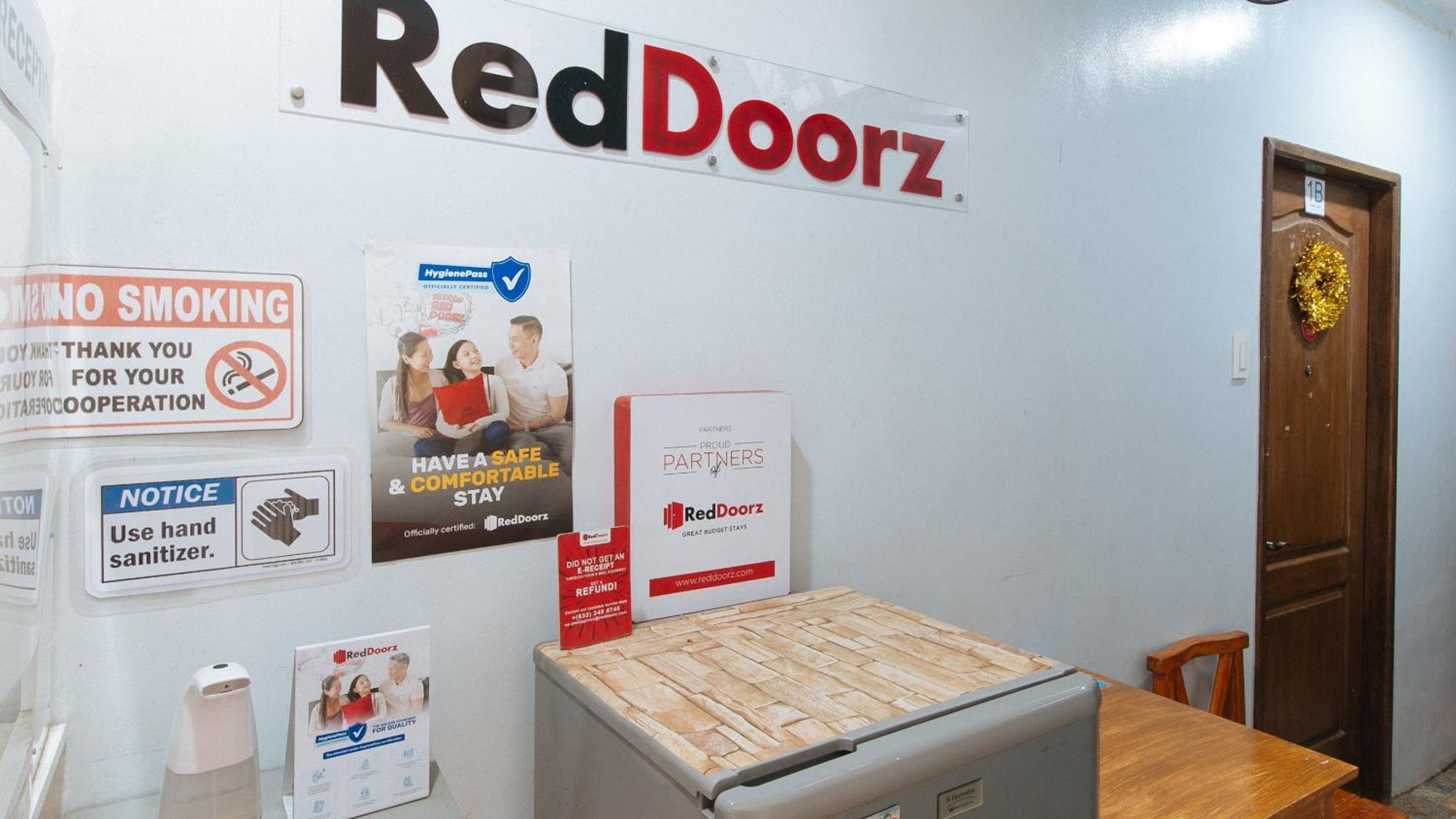 Reddoorz At Dbuilders Rooms Ph2 טאגיג מראה חיצוני תמונה