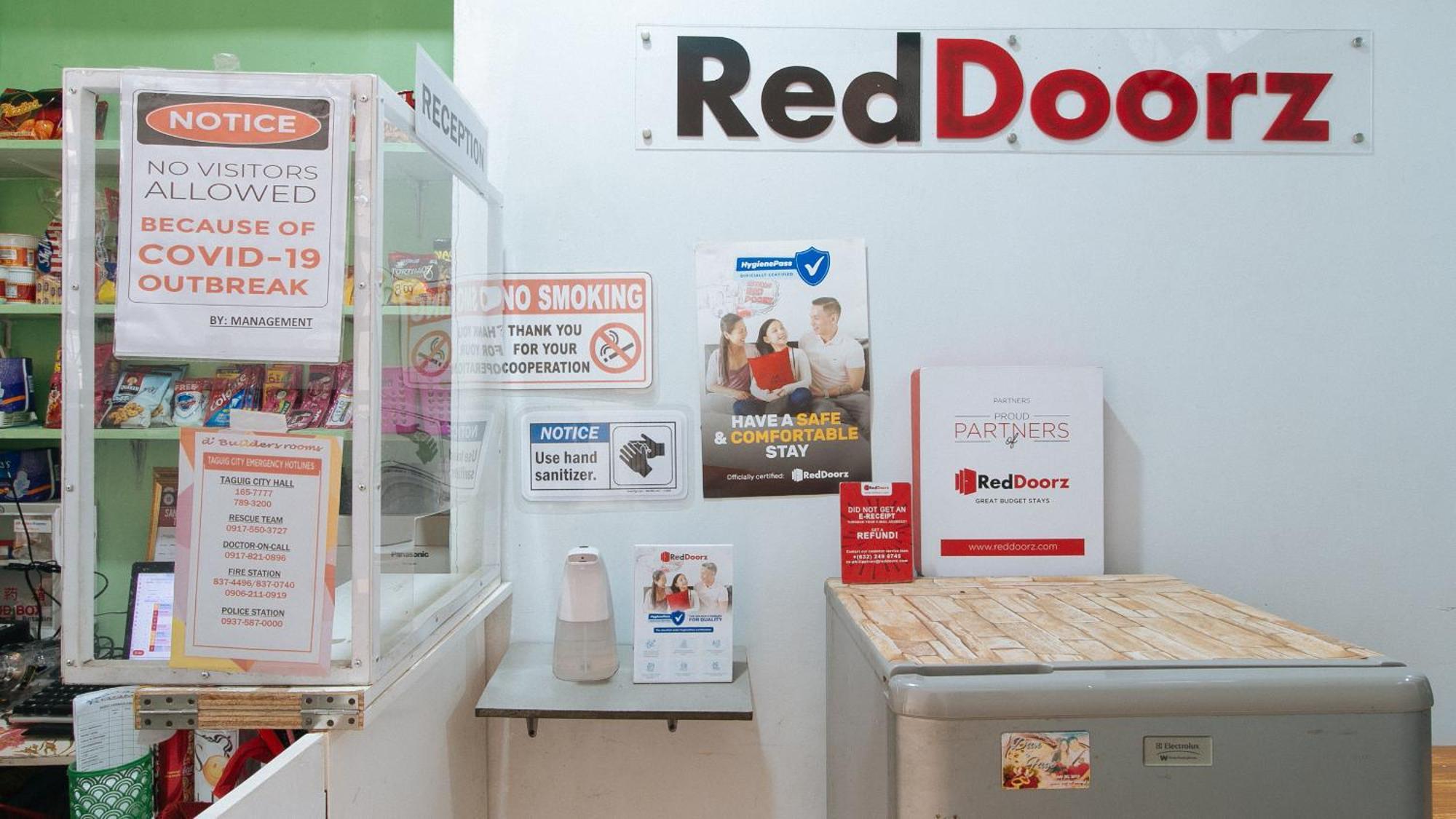 Reddoorz At Dbuilders Rooms Ph2 טאגיג מראה חיצוני תמונה